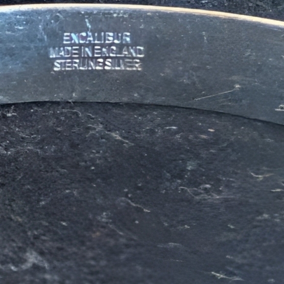 Vintage Excalibur Silver Bangle Bracelet - Picture 7 of 8